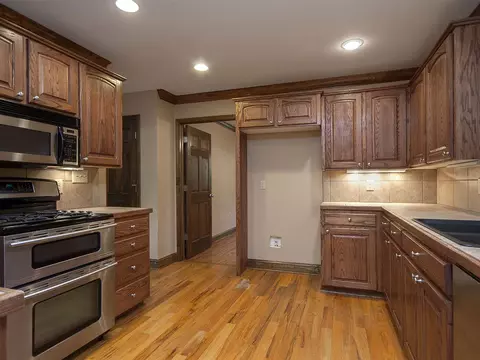 385 E Killarney Lk, Moore, SC 29369 photo 10