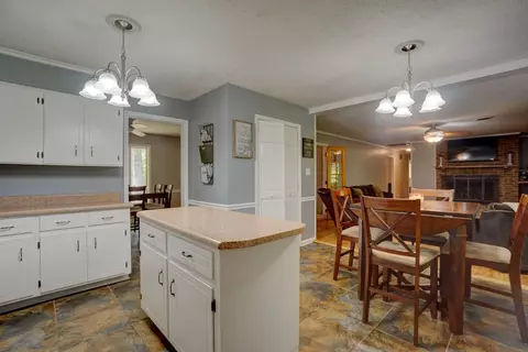 128 Brookhaven Dr, Moore, SC 29369 photo 10