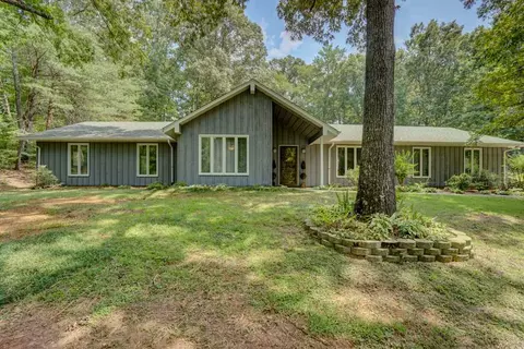 128 Brookhaven Dr, Moore, SC 29369 photo 1