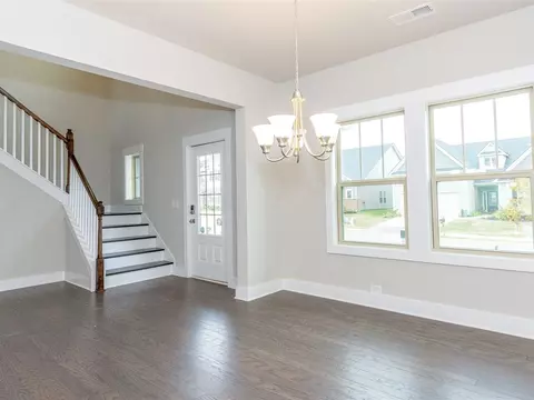 537 Grandon Rd, Greer, SC 29651 photo 4