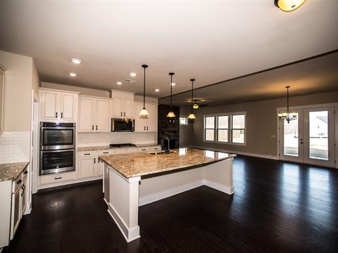 542 Grandon Rd, Greer, SC 29651 photo 5