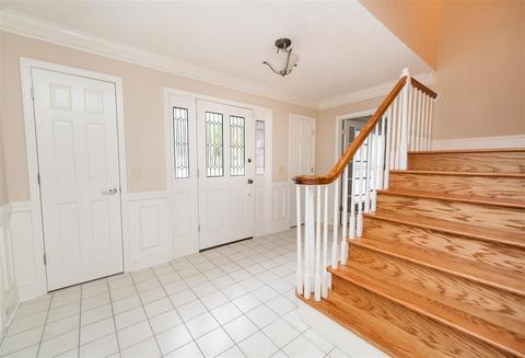 114 S Pointe Ct, Moore, SC 29369 photo 3