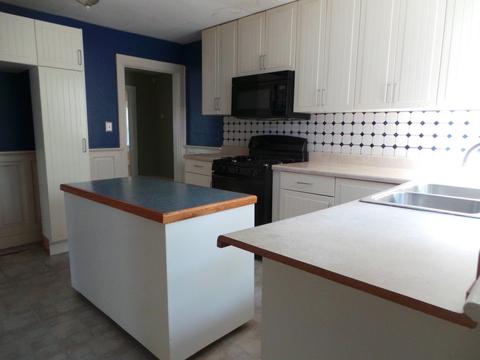 505 E Montgomery St, Gaffney, SC 29340 photo 2