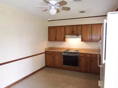 1536 E Blackstock Rd, Moore, SC 29369 photo 7
