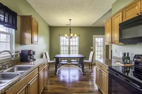 434 Glen Crest Dr, Moore, SC 29369 photo 12