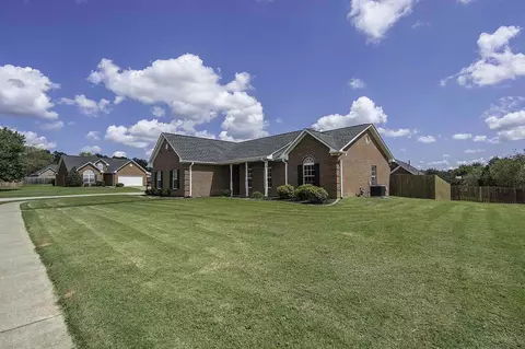 434 Glen Crest Dr, Moore, SC 29369 photo 2