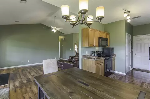 434 Glen Crest Dr, Moore, SC 29369 photo 7
