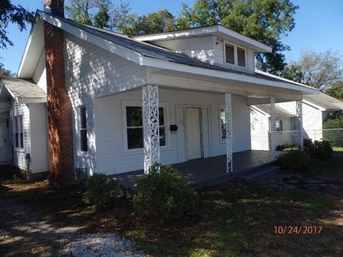 1206 E Frederick St, Gaffney, SC 29340 photo 2