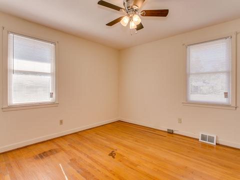 806 E Main St, Duncan, SC 29334 photo 8