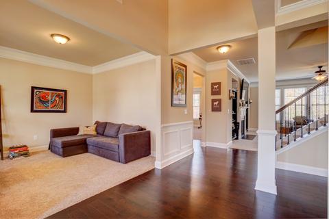 217 Moonstone Ln, Duncan, SC 29334 photo 2