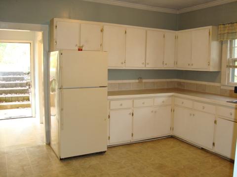 135 Mcdonald St, Tryon, NC 28782 photo 5