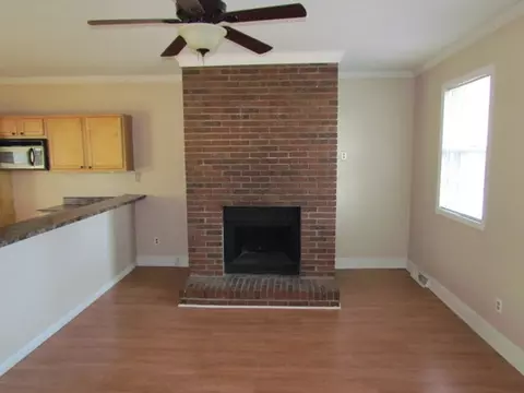210 Cedar St, Union, SC 29379 photo 2