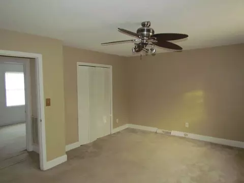 210 Cedar St, Union, SC 29379 photo 5