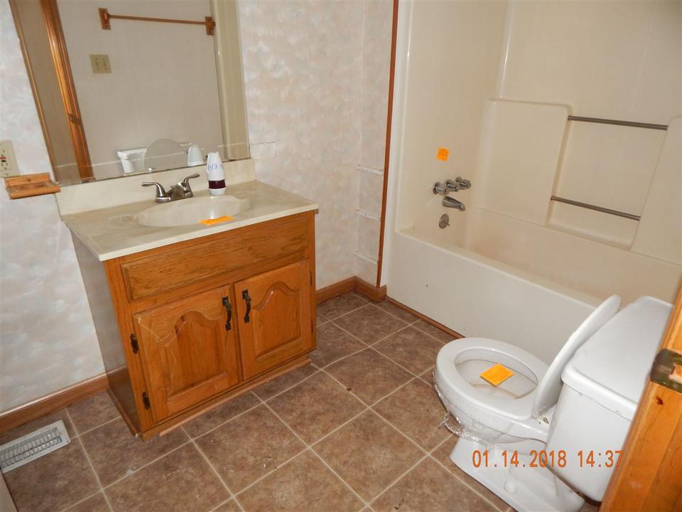  201 Laurelwood Dr, Boiling Springs, SC 29316 photo 6