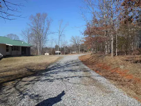2686 Bill Collins Rd, Tryon, NC 28782 photo 6