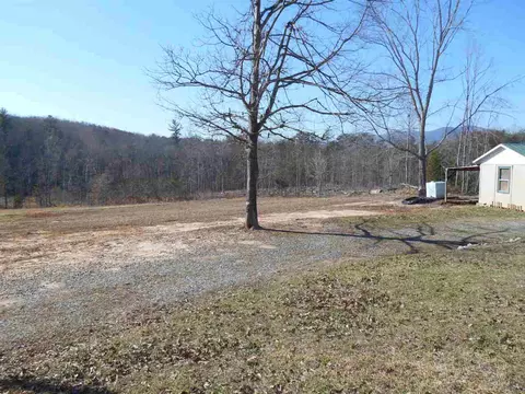 2686 Bill Collins Rd, Tryon, NC 28782 photo 2