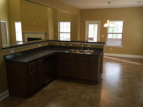 352 Archway Ct, Moore, SC 29369 photo 4
