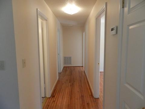 601 Anthony St, Gaffney, SC 29340 photo 8