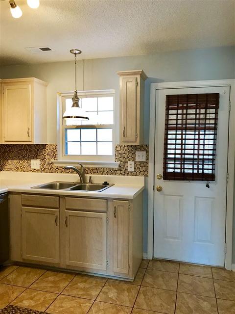810 Amarillo Dr, Moore, SC 29369 photo 9