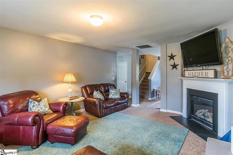 747 Markham Cir, Moore, SC 29369 photo 4