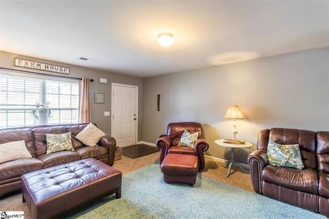 747 Markham Cir, Moore, SC 29369 photo 5