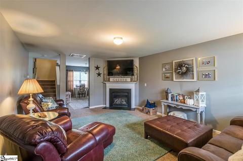 747 Markham Cir, Moore, SC 29369 photo 3