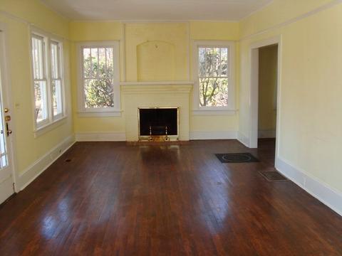 95 Broadway Ave, Tryon, NC 28782 photo 3