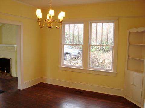 95 Broadway Ave, Tryon, NC 28782 photo 6