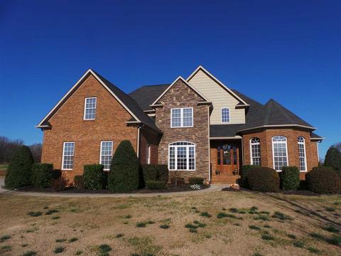 204 Emerald Dr, Gaffney, SC 29341 photo 1