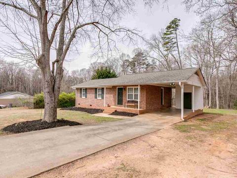 224 Wolfe Rd, Roebuck, SC 29376 photo 3