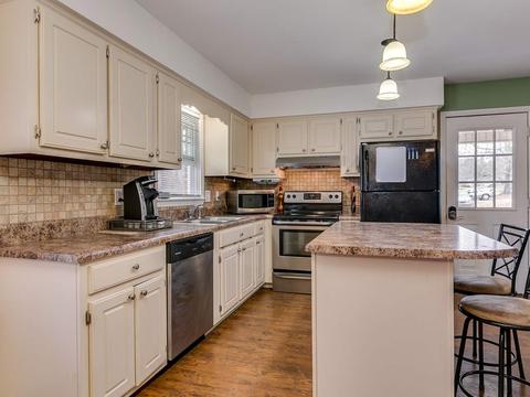 224 Wolfe Rd, Roebuck, SC 29376 photo 10