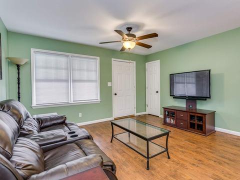 224 Wolfe Rd, Roebuck, SC 29376 photo 7