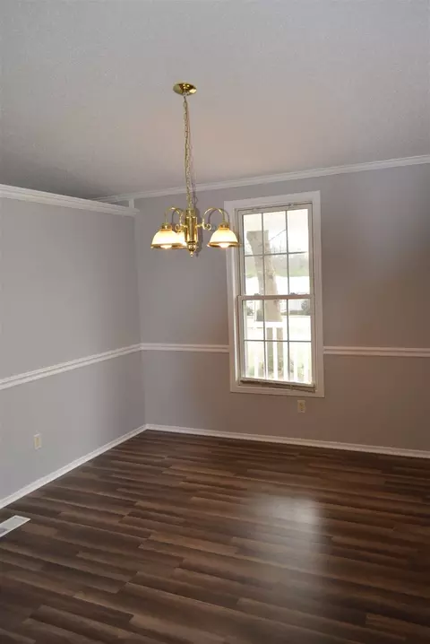 365 West Rd, Moore, SC 29369 photo 5