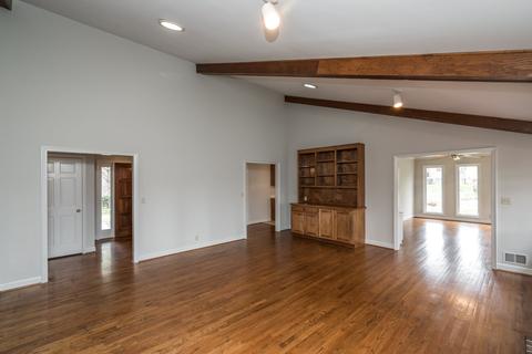 214 Preston Dr, Moore, SC 29369 photo 8