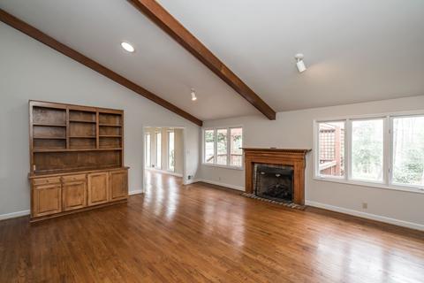 214 Preston Dr, Moore, SC 29369 photo 3