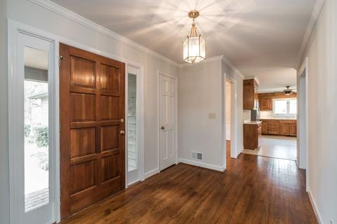 214 Preston Dr, Moore, SC 29369 photo 2