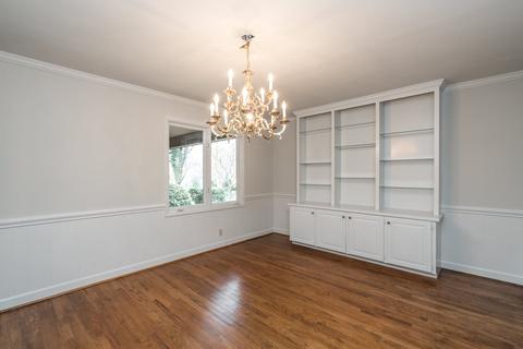 214 Preston Dr, Moore, SC 29369 photo 9