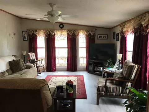 598 Chapman Rd, Pacolet, SC 29372 photo 3