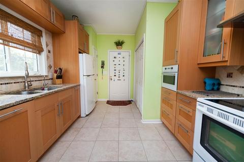 290 Glen Crest Dr, Moore, SC 29369 photo 15