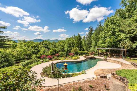 20 Foxwood Dr, Tryon, NC 28782 photo 2