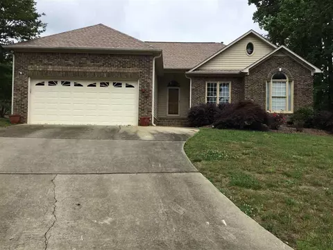 110 Saint Charles Ct, Moore, SC 29369 photo 1