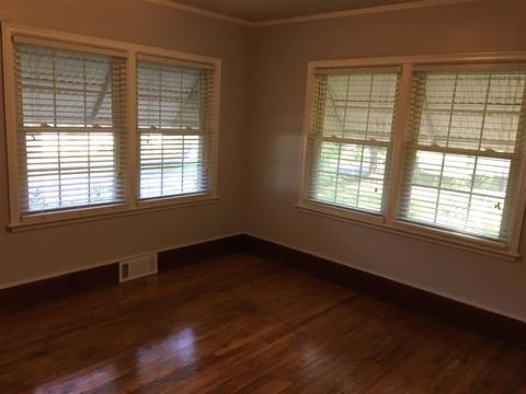 207 River Dr, Gaffney, SC 29340 photo 9