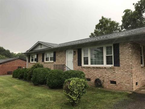 1104 E Blackstock Rd, Moore, SC 29369 photo 1