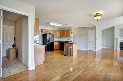 135 Dillard Rd, Duncan, SC 29334 photo 7