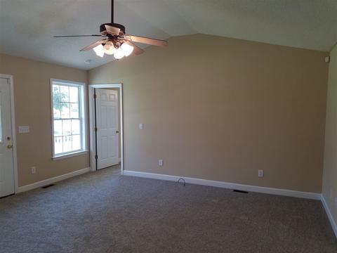 2 Barnett St, Lyman, SC 29365 photo 3