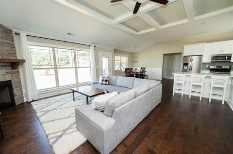 136 Pine Tree Rd, Inman, SC 29349 photo 2