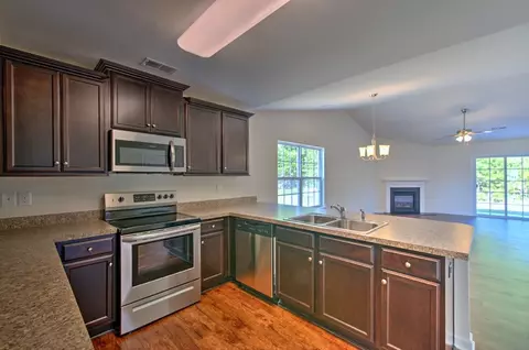 702 Cremello Ct, Moore, SC 29369 photo 6