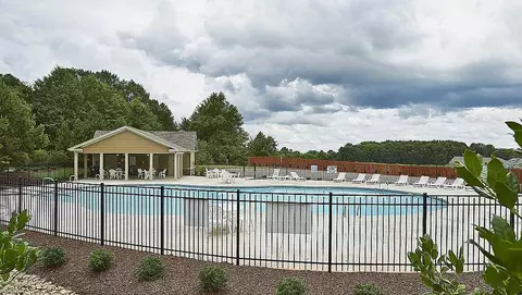 613 Sunshadow Rd, Duncan, SC 29334 photo 8