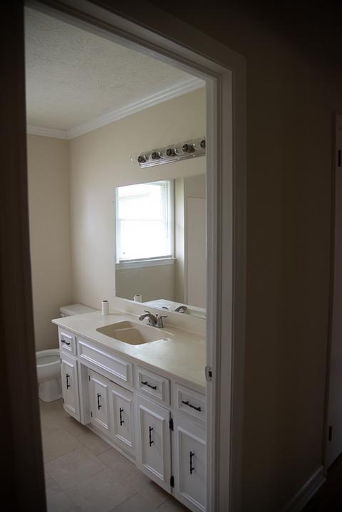 404 Kendrick St, Greer, SC 29651 photo 10