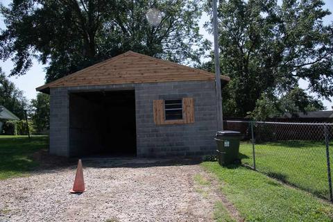 404 Kendrick St, Greer, SC 29651 photo 4